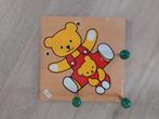 Kinderkapstok beertjes. Afmeting is 25 cm x 25 cm., Ophalen of Verzenden, Zo goed als nieuw, Kapstokje