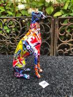 street a windhond hond hazewindhond whippet greyhound beeld, Ophalen of Verzenden