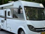 Luxe 4-p Burstner integraal camper te huur, all-inclusive