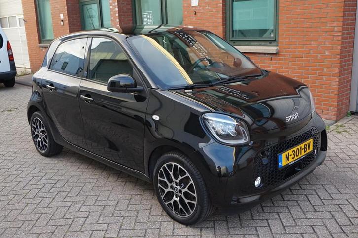 Smart Forfour EQ Comfort PLUS 18 kWh Pano, Leer, Carplay, Auto's, Smart, Bedrijf, Te koop, ForFour, ABS, Achteruitrijcamera, Airbags