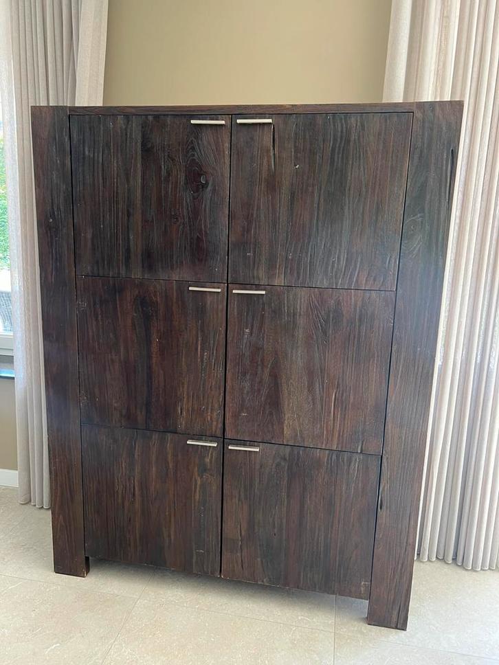Massief houten kast met deuren en planken, Huis en Inrichting, Kasten | Buffetkasten, 150 tot 200 cm, 100 tot 150 cm, 25 tot 50 cm