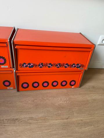 Brabantia Retro Broodtromel beschikbaar voor biedingen