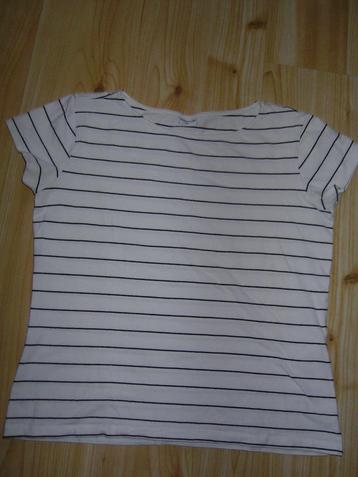 Only (jacqueline de yong) t-shirt S beschikbaar voor biedingen