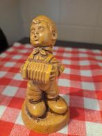 Beeldje jongen op klompen, Ophalen of Verzenden, Zo goed als nieuw, Mens