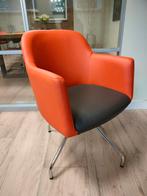 Kuipstoelen oranje, Ophalen