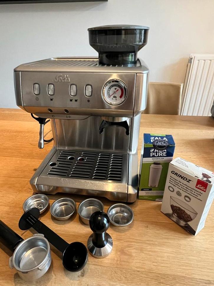 Solis Grind & Infuse Koffiemachine, Witgoed en Apparatuur, Koffiezetapparaten, Gebruikt, Koffiebonen, Koffiemachine, 2 tot 4 kopjes