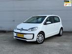 Volkswagen Up! 1.0 BMT move up! AIRCO | NAP | 5DRS | LAGE KM, Auto's, Voorwielaandrijving, Gebruikt, Wit, Origineel Nederlands