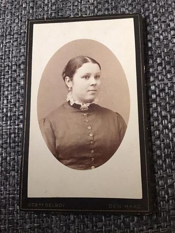 CDV, Jongedame, Gebroeders Delboy, Den Haag, Carte de Visite beschikbaar voor biedingen