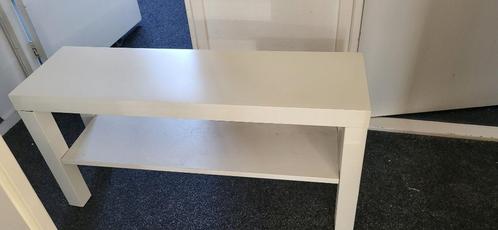 Wit bankje - Ideaal voor aan de kindertafel, Huis en Inrichting, Stoelen, Zo goed als nieuw, Eén, Hout, Wit, Ophalen