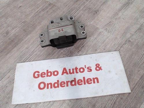 MOTORSTEUN VOOR Volkswagen Golf VI (5K1) (01-2008/11-2013), Auto-onderdelen, Ophanging en Onderstel, Volkswagen, Gebruikt