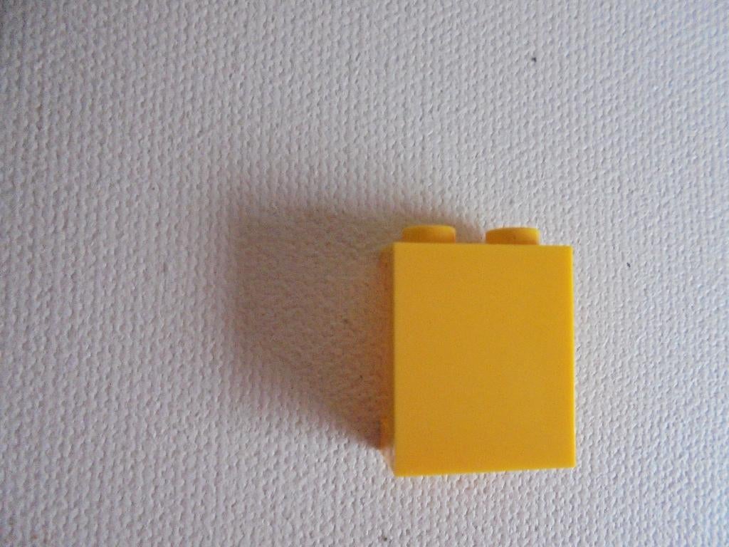 Lego: Panel 1x2x2 geel, Ophalen of Verzenden, Zo goed als nieuw, Lego