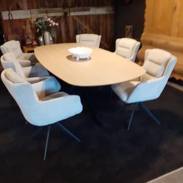 Eiken eettafel deens ovaal hpl kras vast met 6 stoelen NIEUW beschikbaar voor biedingen