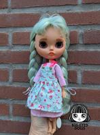 Nieuw uniek Blythe meisje met prachtig haar, Verzamelen, Poppen, Verzenden