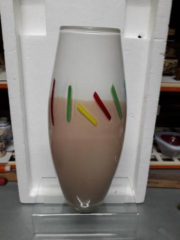 APARTE VINTAGE GLAZEN DESIGN VAAS in PERFECTE ST hoog 32 cm beschikbaar voor biedingen