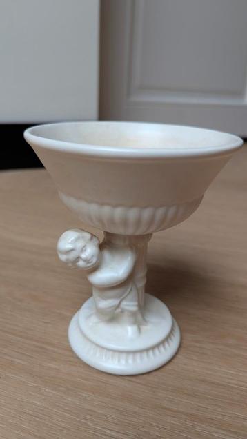 Barok vintage schaaltje beschikbaar voor biedingen