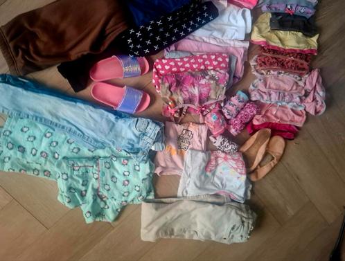 Kledingpakketje mt 98/104, 110/116, Kinderen en Baby's, Kinderkleding | Kinder-kledingpakketten, Zo goed als nieuw, Maat 110, Ophalen of Verzenden