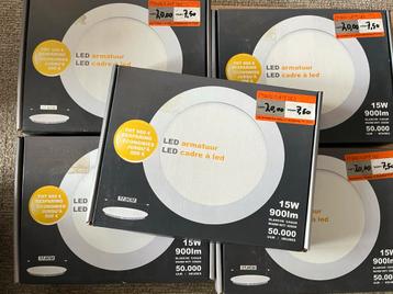 5 LED plafondspots – 15W warm wit – nieuw in doos beschikbaar voor biedingen