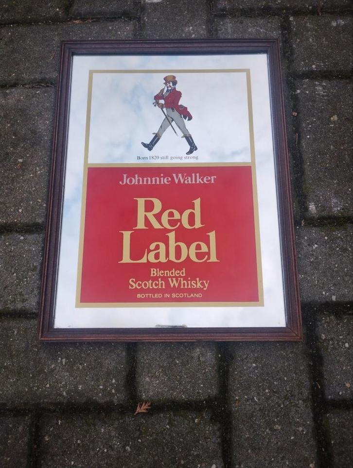 Johnnie Walker Whisky reclame spiegel, Verzamelen, Merken en Reclamevoorwerpen, Zo goed als nieuw, Reclamebord, Ophalen of Verzenden
