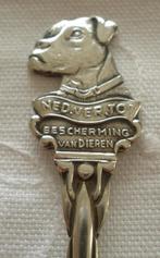 Oud verzilverd lepeltje Hond - Dierenbescherming - Geha, Antiek en Kunst, Antiek | Bestek, Ophalen of Verzenden