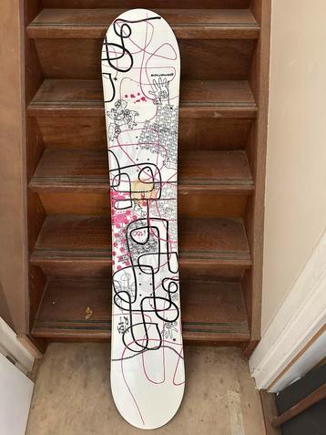 Snowboard zo goed als nieuw 150 cm beschikbaar voor biedingen