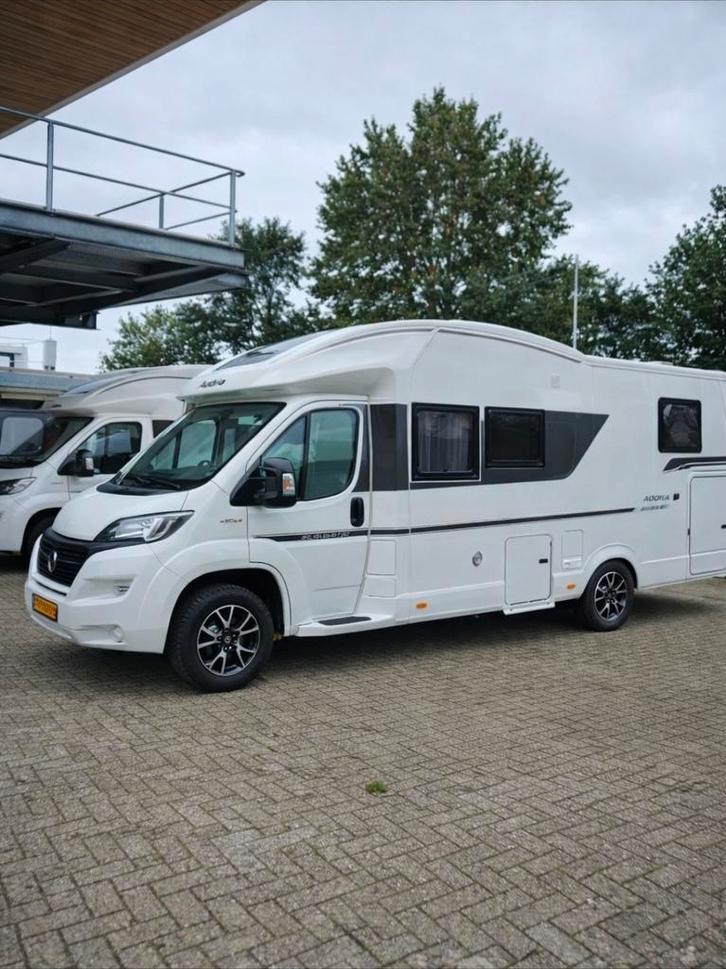 Adria Matrix 670 DC Plus - Queensbed & Veel Opties!, Caravans en Kamperen, Campers, Particulier, tot en met 4, Half-integraal
