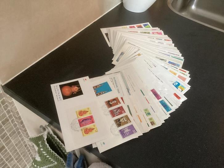73stuks fdc Suriname 45tm 117 Palmserie complete serie onbe, Postzegels en Munten, Postzegels | Volle albums en Verzamelingen