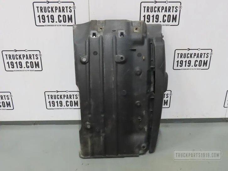 Scania 2599543 Spatbord voor Li., Auto-onderdelen, Vrachtwagen-onderdelen, Scania, Carrosserie en Plaatwerk, Gebruikt, Ophalen