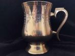 Vintage Gepolijste Messing Beker met gegraveerd design patro, Ophalen of Verzenden, Koper