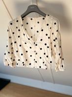 Bershka crop top maat: 38 / M, Kleding | Dames, Maat 38/40 (M), Wit, Zo goed als nieuw, Korte mouw