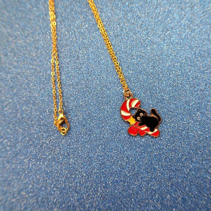 Goudkleurig kettinkje met kerstmis kat hangertje, Sieraden, Tassen en Uiterlijk, Kettingen, Nieuw, Overige materialen, Goud, Met hanger