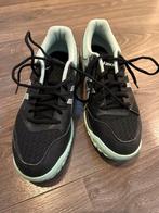 Asics sportschoenen mt 40, Sport en Fitness, Volleybal, Ophalen of Verzenden, Zo goed als nieuw, Schoenen