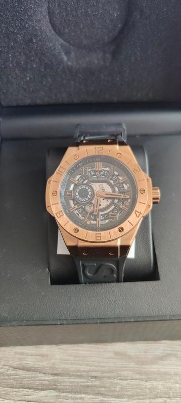 Alpha Sierra watch horloge. beschikbaar voor biedingen