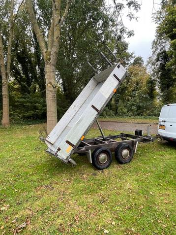 Leuke equip 2000kg kipper kieper beschikbaar voor biedingen