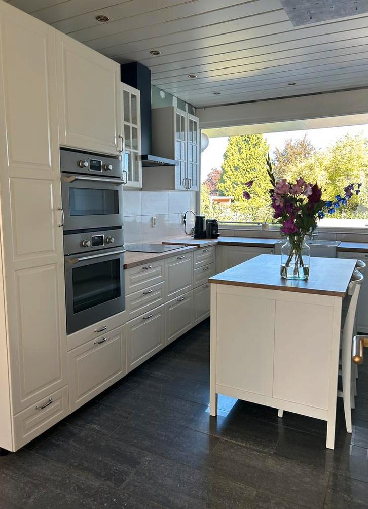 Complete IKEA- keuken te koop - zo goed als nieuw!, Huis en Inrichting, Keuken | Complete keukens, Zo goed als nieuw, Wit, Ophalen