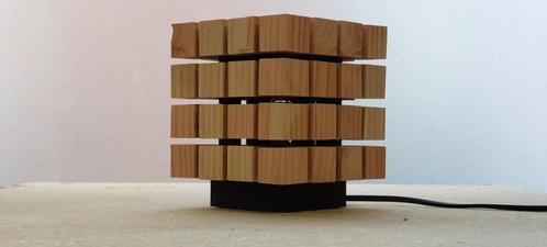 Design lamp, Huis en Inrichting, Lampen | Tafellampen, Nieuw, Minder dan 50 cm, Hout, Verzenden