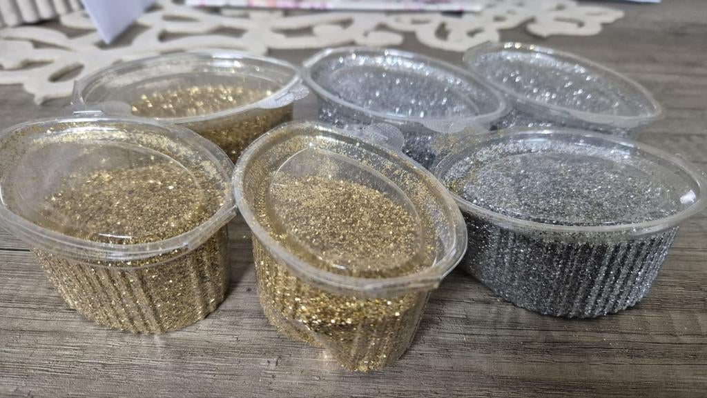 Goud en zilver glitters, kan ook in verf, Ophalen of Verzenden