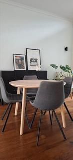 Ronde eettafel en 4 eetkamerstoelen, Ophalen, Rond, Zo goed als nieuw, Vier personen