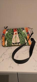 Desigual Handtas/Schoudertas, Sieraden, Tassen en Uiterlijk, Tassen | Damestassen, Ophalen of Verzenden, Zo goed als nieuw, Groen
