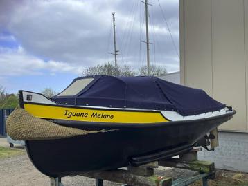 Sleepboot, opduwer, werkboot beschikbaar voor biedingen