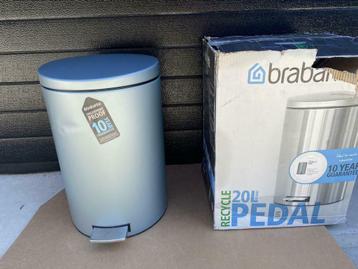 Brabantia Pedaalemmer 20L met GF-bakje Metallic Mint nieuw beschikbaar voor biedingen