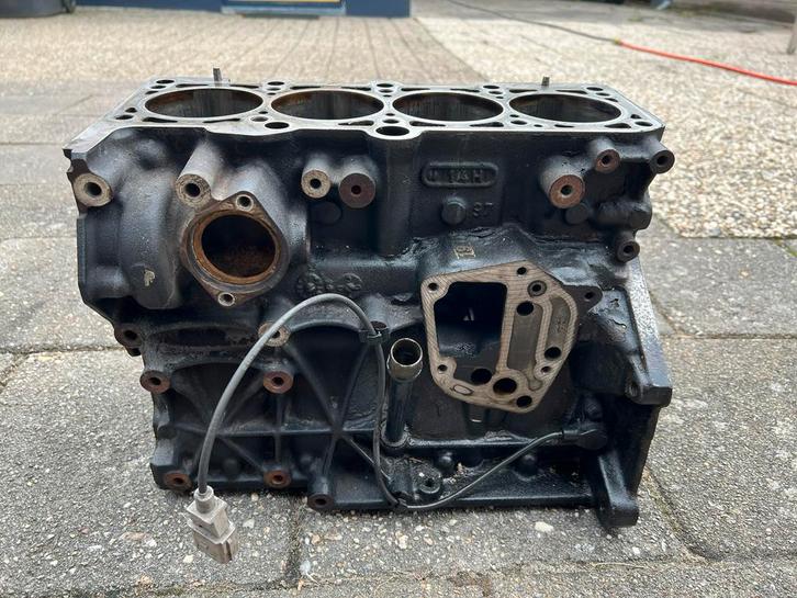AGU motorblok 1.8 20VT, Auto-onderdelen, Overige Auto-onderdelen, Gebruikt, Ophalen