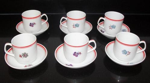 Hollohaza  moccakopjes bonbondoosje vaas kandelaar  etc, Huis en Inrichting, Keuken | Servies, Zo goed als nieuw, Overige typen
