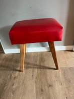 Prachtig vintage krukje. Retro kruk. Mid Century., Ophalen of Verzenden, Zo goed als nieuw, Hout