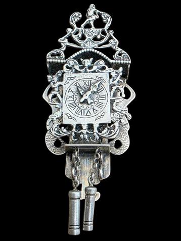 Hollands Zilver miniatuur Klok poppenhuis Zilver Hollands  beschikbaar voor biedingen