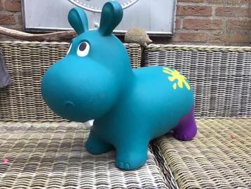 Skippybal koe stevig, dikkertje. Ook als stoeimaatje> paard beschikbaar voor biedingen