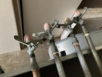 tuinsproeiers watersproeiers landbouwsproeiers  beschikbaar voor biedingen