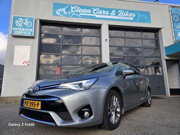 Toyota Avensis trekhaak  1.8 VVT-i Executive beschikbaar voor biedingen