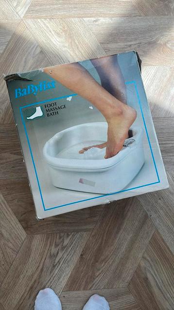 Voetenbad massage babyliss beschikbaar voor biedingen
