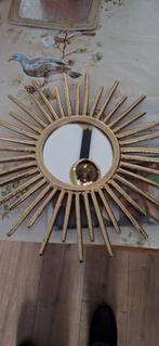 Spiegel rond zon model, Huis en Inrichting, Woonaccessoires | Spiegels, Minder dan 50 cm, Rond, Ophalen of Verzenden, Zo goed als nieuw