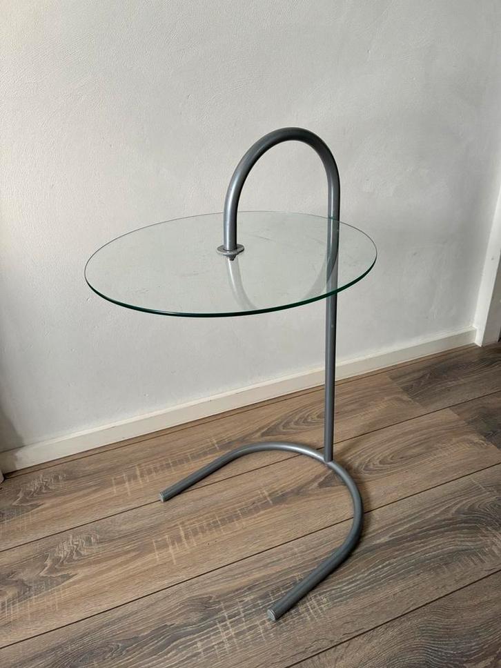 2x ikea Ry glazen vintage bijzettafeltje Tjord design glas, Huis en Inrichting, Tafels | Bijzettafels, Zo goed als nieuw, Rond